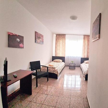 فندق Casa Dobrescu Centura De Nord كرايوفا المظهر الخارجي الصورة