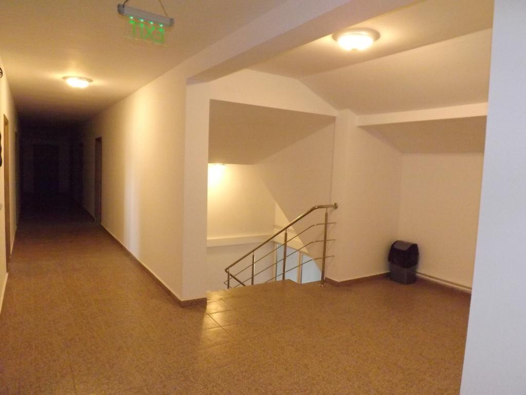 فندق Casa Dobrescu Centura De Nord كرايوفا المظهر الخارجي الصورة