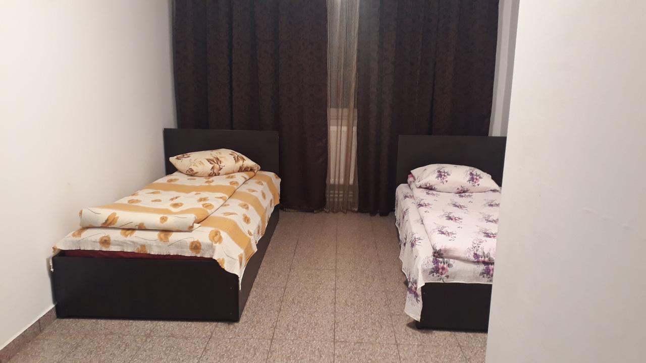 فندق Casa Dobrescu Centura De Nord كرايوفا المظهر الخارجي الصورة