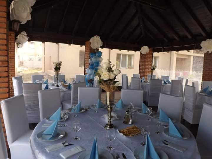 فندق Casa Dobrescu Centura De Nord كرايوفا المظهر الخارجي الصورة